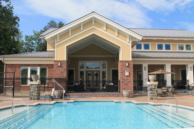 Photo - Stone Pointe