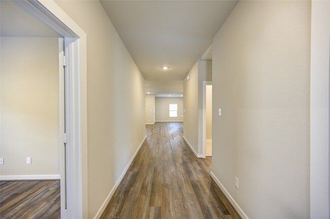 Photo - 6219 Lost Rdg Ln