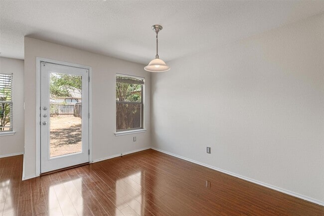 Photo - 15012 Parrish Ln
