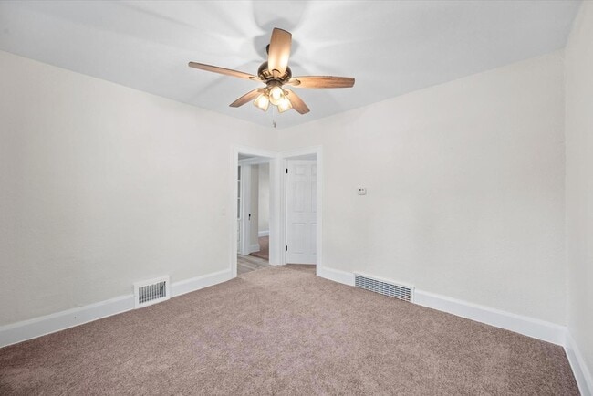 Photo - 316 Morrison Dr Unit Upper