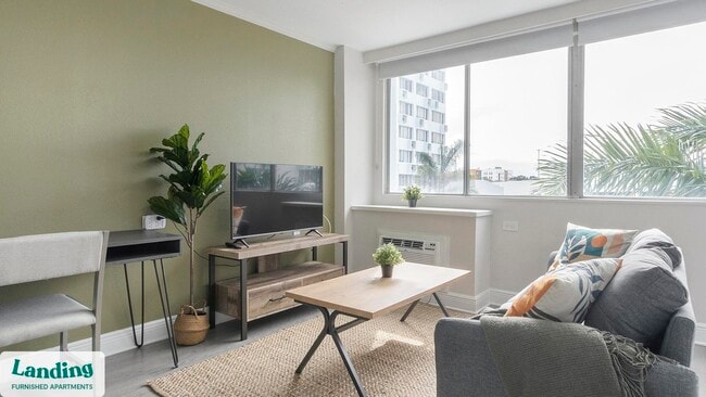 Photo - 305 Dr. M.L.K. Jr St S Unit 321