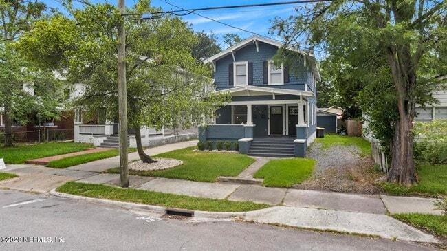 Building Photo - 2781 College St