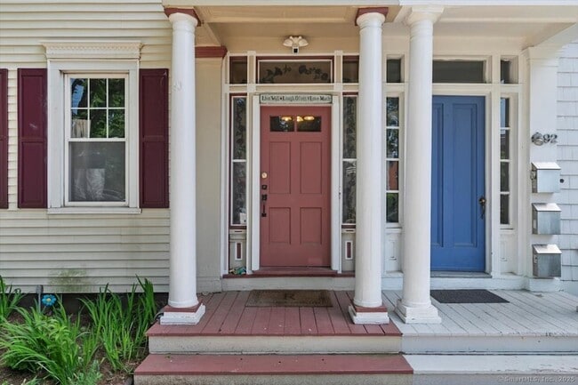 Building Photo - 90 William St Unit 2