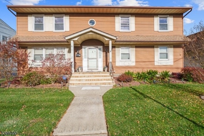 Building Photo - 136 Clifton Blvd