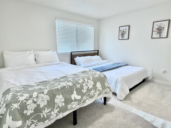 Photo - 1220 N 137th St Unit SI ID1620961P