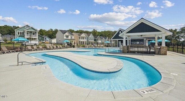 Photo - 101 Decatur Dr