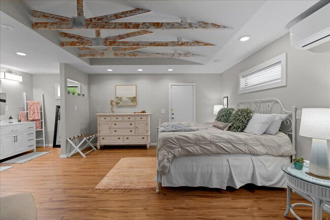 Photo - 1345 Bayshore Dr Unit ID1044384P