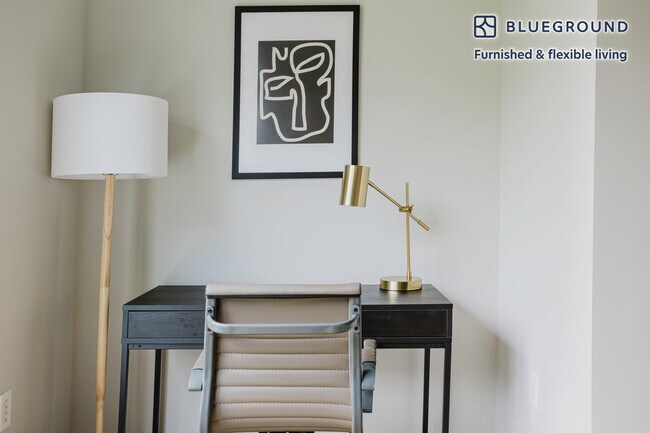 Photo - 11351 Woodglen Dr Unit SI FL4-ID628