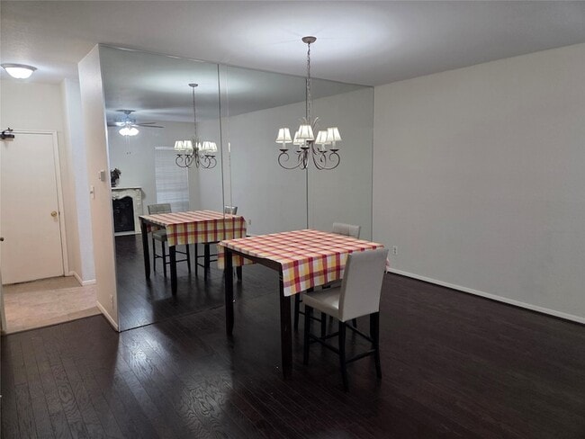 Photo - 3780 Tanglewilde St Unit 106