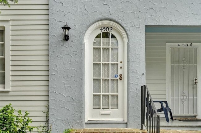 Photo - 4502 Pitt St