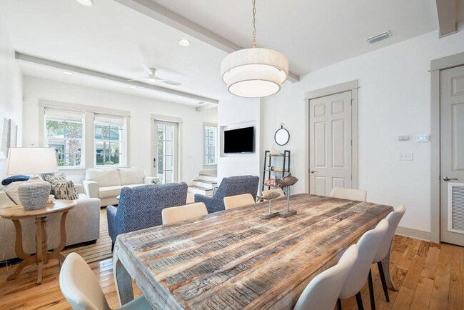 Photo - 110 E Blue Crab Loop Unit SI ID1447130P