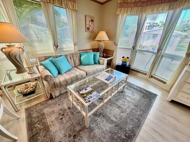 Photo - 2145 Nettles Blvd Unit SI ID1537508P