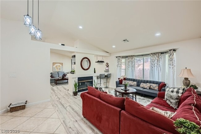 Photo - 113 Montclair Dr