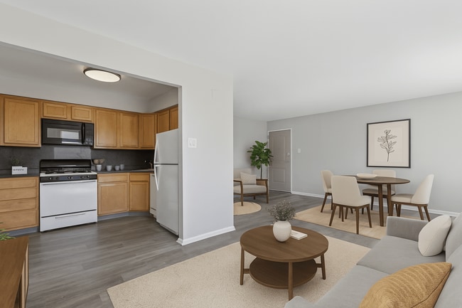 Building Photo - Warrington Crossings