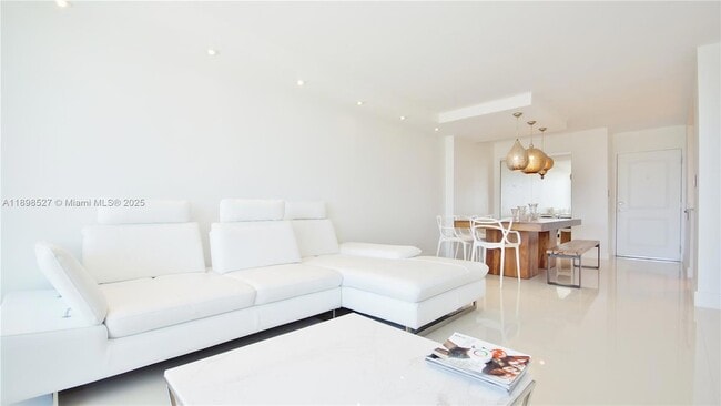 Photo - 100 Bayview Dr Unit 308