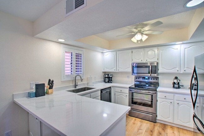 Photo - 4303 E Cactus Rd Unit SI FL3-ID1546212P