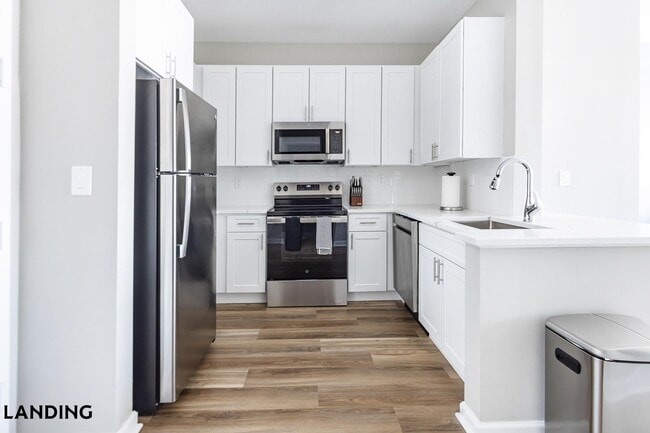 Photo - 100 River Park Dr Unit 324