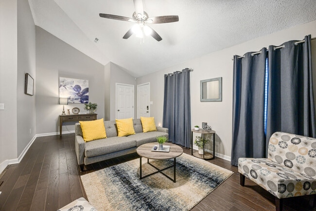 Photo - 10 Jill Ln Unit SI ID1234837P