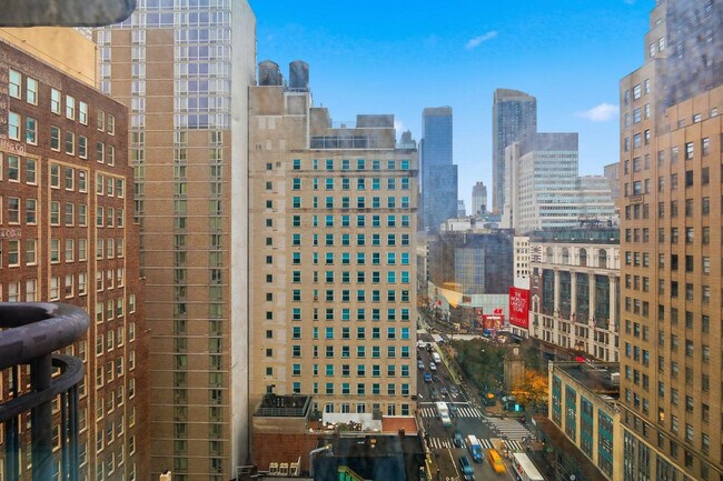 Photo - 68 W 37th St Unit SI FL16-ID1325000P