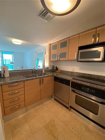 Photo - 2101 Brickell Ave Unit 2210