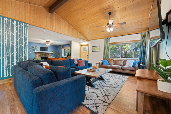 Photo - 3580 Savage Hill Rd SE Unit SI ID1407035P