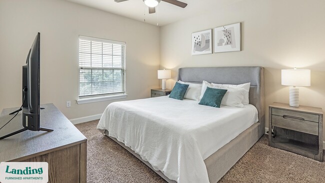 Building Photo - 2745 Westpointe Dr Unit 837