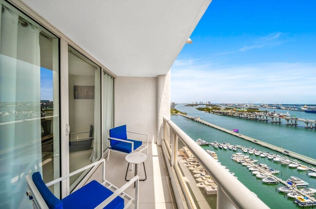 Photo - 1717 N Bayshore Dr Unit ID1054086P