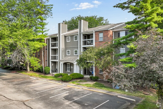 Building Photo - Stoneridge Apartments