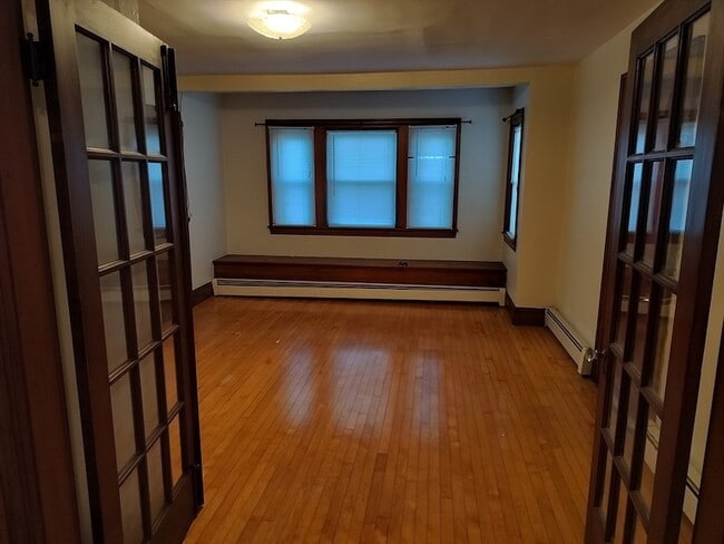 Photo - 462 Lincoln St Unit 1