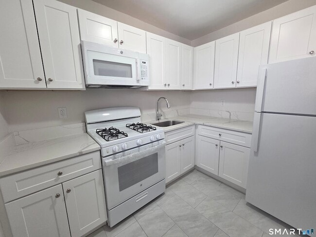 Photo - 444 Bedford St Unit 6J