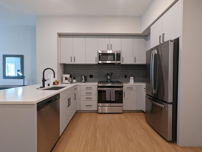 Photo - 1746 Villa St Unit ID1280708P