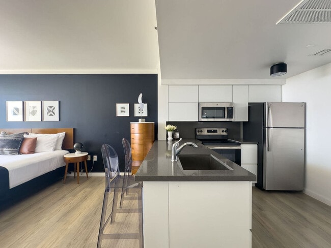 Photo - 2889 McFarlane Rd Unit ID1240675P