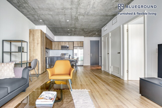 Photo - 1027 Wilshire Blvd Unit FL6-ID551