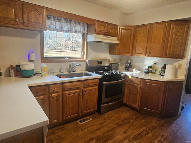 Photo - 4035 N Hinkle Rd