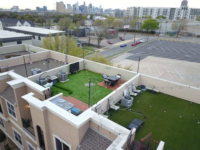 Photo - 5609 Lindell Ave Unit 3