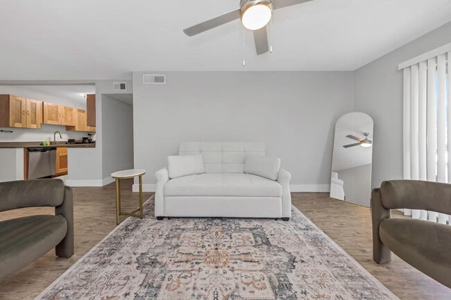 Photo - 4311 W Cleveland St Unit ID1369908P