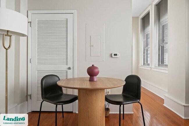 Photo - 211 Union St Unit 813.1407243