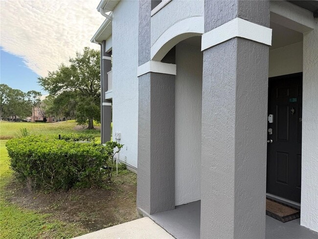 Photo - 14037 Fairway Island Dr Unit 211