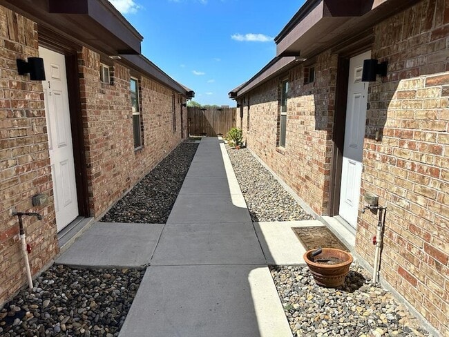 Photo - 3812 Paola St Unit 1