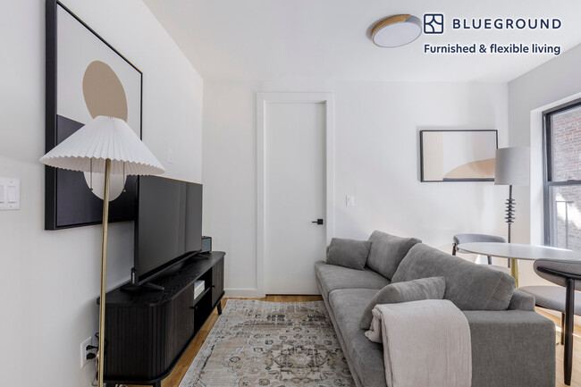 Building Photo - 308 E 78th St Unit FL3-ID2024