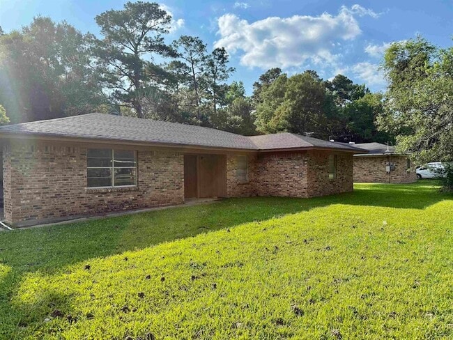 Photo - 1135 Cooper Ln