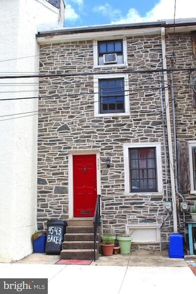 Building Photo - 4543 Baker St