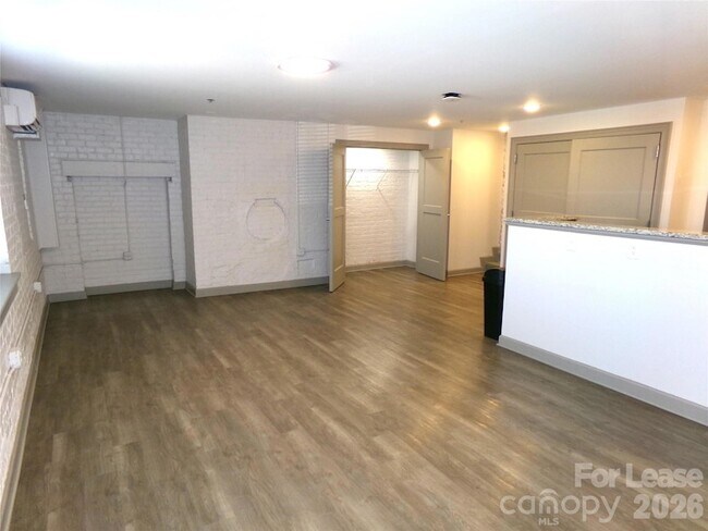 Photo - 197 N 2nd St Unit 003