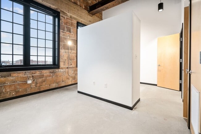 Photo - Park Avenue Lofts The Temple