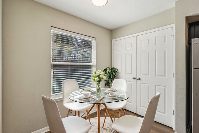 Photo - The Life at Grand Oaks