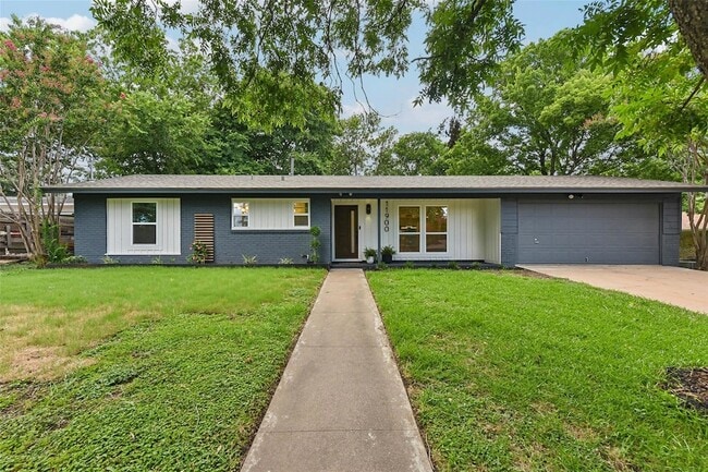 Building Photo - 11900 Dove Haven Dr