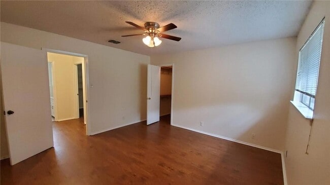 Photo - 8810 Clearbrook Trail Unit A