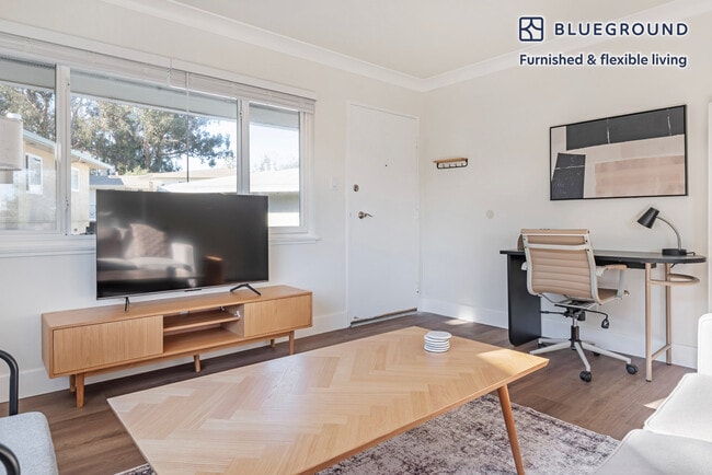 Photo - 15 S Broadway Unit FL2-ID2132