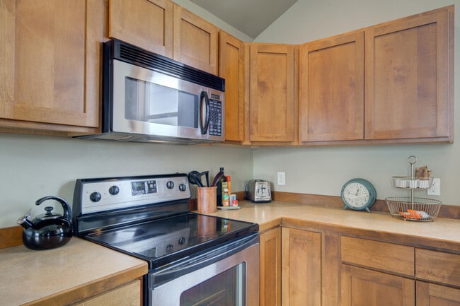 Photo - 4489 Alexander St Unit SI ID1292384P