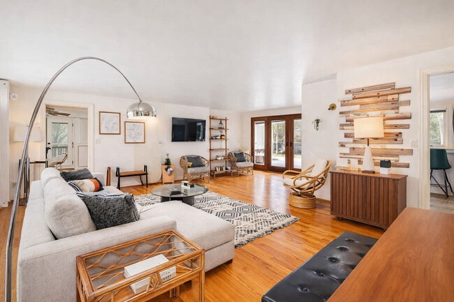 Photo - 1500 Palisades Dr Unit SI ID1061611P